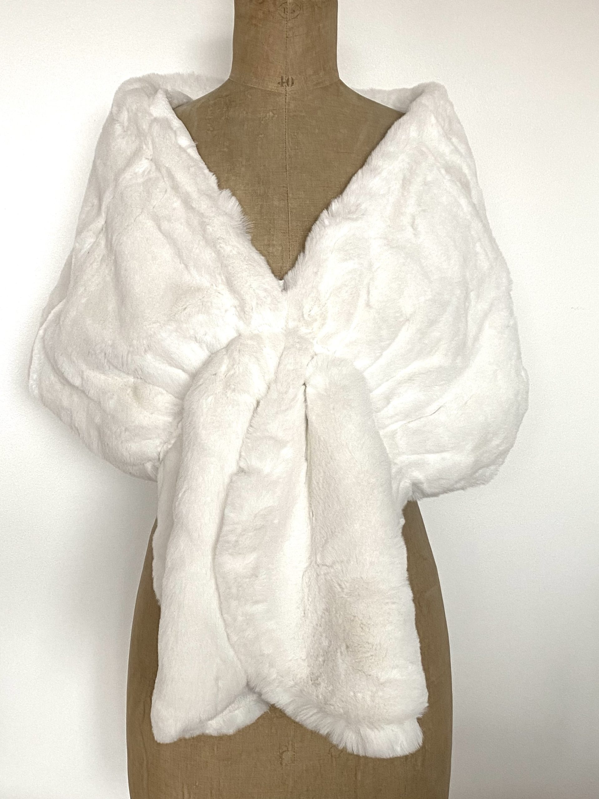 Col En Fausse Fourrure Chic Vibe - Amovible, Boutonnière Incluse - Pour Capuche Ou Col De Manteau